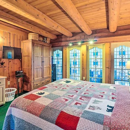Gatlinburg Log Cabin With Hot Tub And Mountain Views! Exterior photo